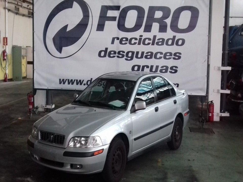 Volvo S40